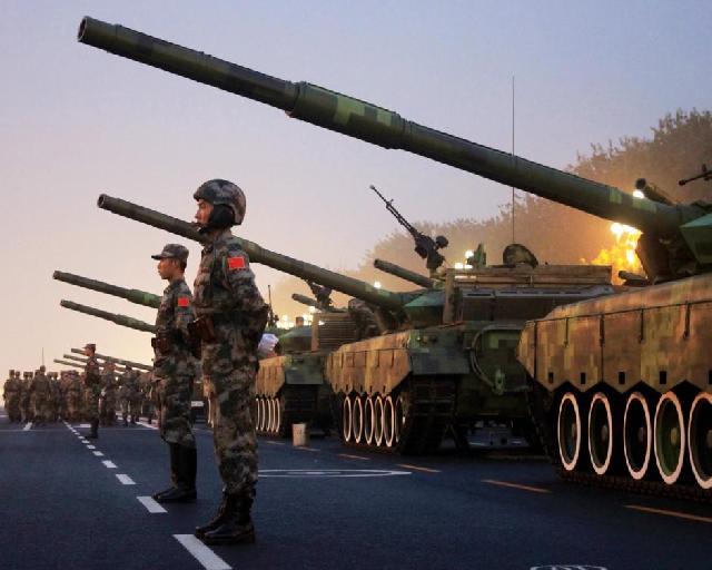 Çin hərbi büdcəsini artırır