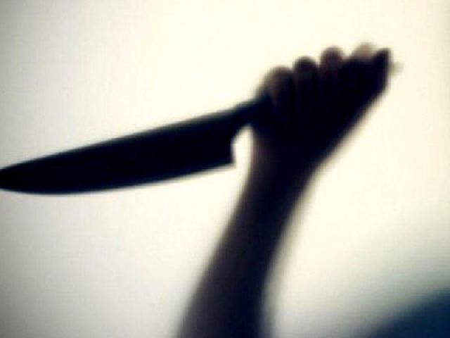 “İlin anası” ərini ürəyindən bıçaqladı
 