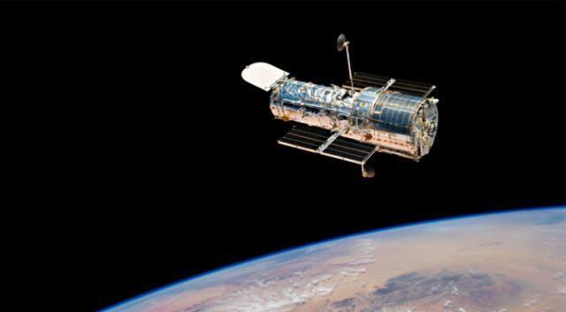 NASA-nın “Hubble” kosmik teleskopu parlaq qalaktika kəşf edib