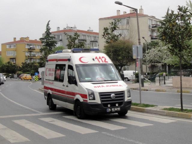 Miqrantları aparan avtobus qəzaya uğradı