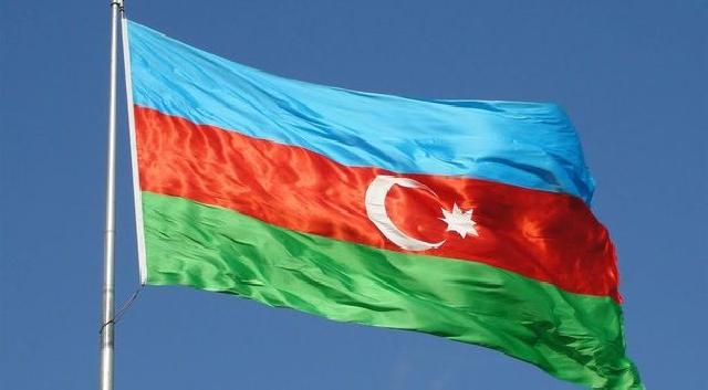 İranda Azərbaycan bayrağı ilə bağlı qalmaqal - VİDEO
