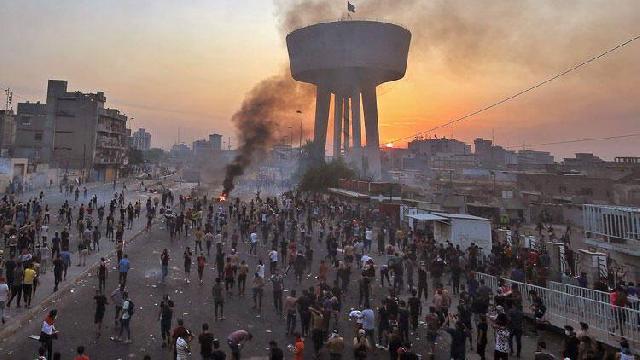 İraqda qorxunc vəziyyət: Yüzlərlə ölü, minlərlə yaralı var - FOTO