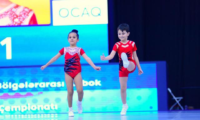 Milli Gimnastika Arenasında bədii və aerobika gimnastikası yarışları davam edir