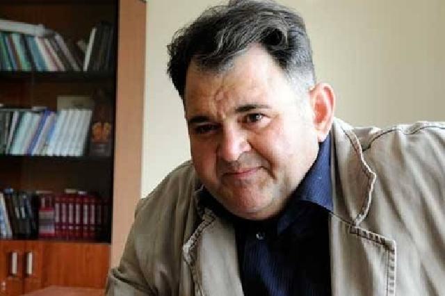 Kinorejissor ermənilərlə görüşdən danışdı