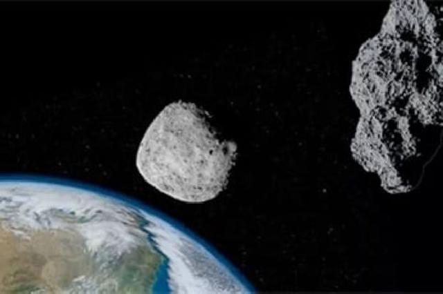 Qırıcıdan 17 dəfə sürətli asteroidlər
