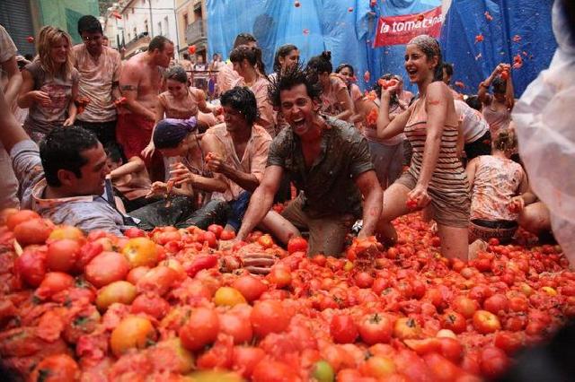 İspaniyada pomidor festivalı