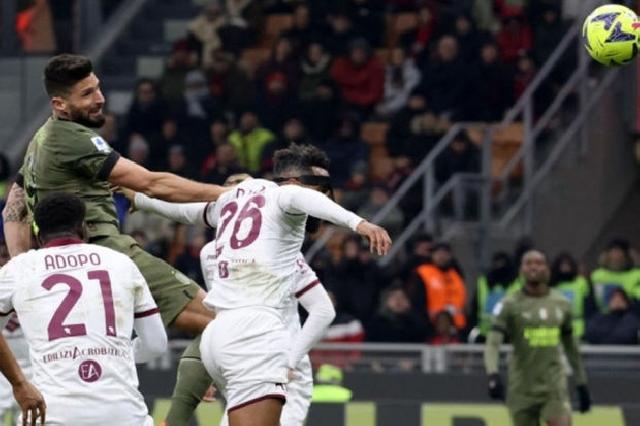 “Milan”dan qələbəsiz oyunlar seriyasına son