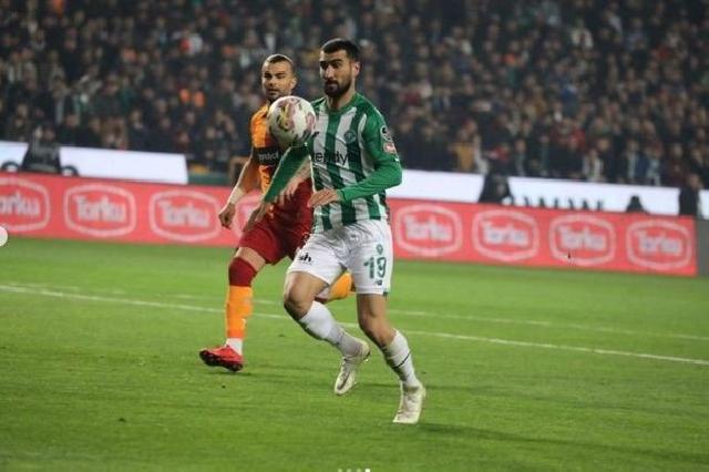 Emreli “Konyaspor”la vidalaşdı