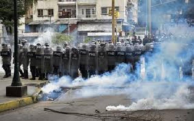 Venesuelada hərbi qiyam cəhdi