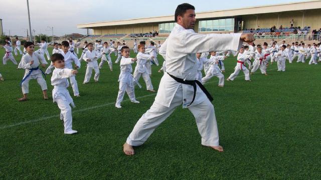 15 İyun Milli Qurtuluş gününə həsr olunmuş karate yarışı keçirilib