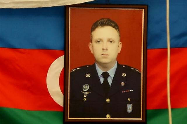 Pilot Rəşad Atakişiyevin torpağa tapşırılmasından 3 gün keçdi 