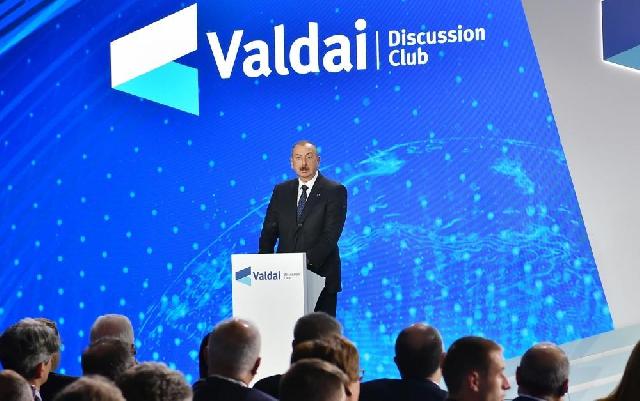 Prezident İlham Əliyev Soçidə "Valday" Beynəlxalq Diskussiya Klubunun XVI illik iclasının plenar sessiyasında