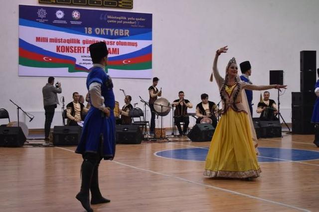 Marneulidə azərbaycanlılar üçün konsert