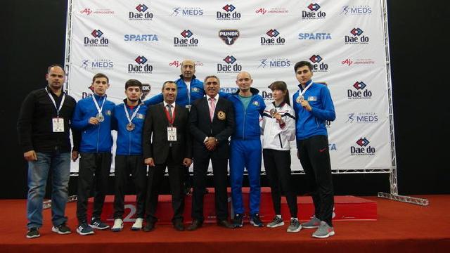 Karateçilərimiz dörd medal qazandı