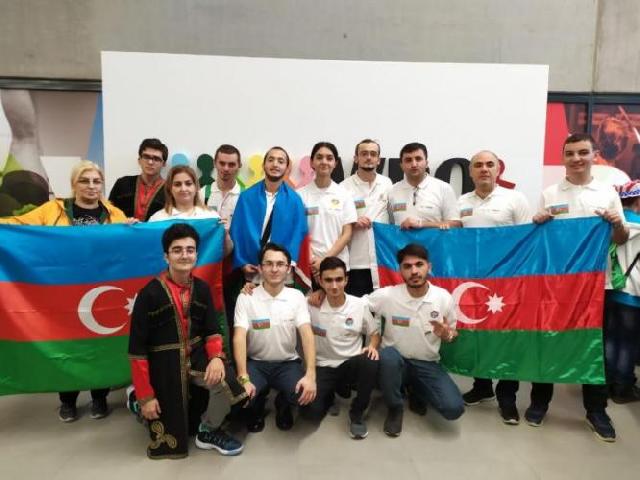Qaliblərimiz Azərbaycanı "Dünya Robot Olimpiadası"nda təmsil edibıər