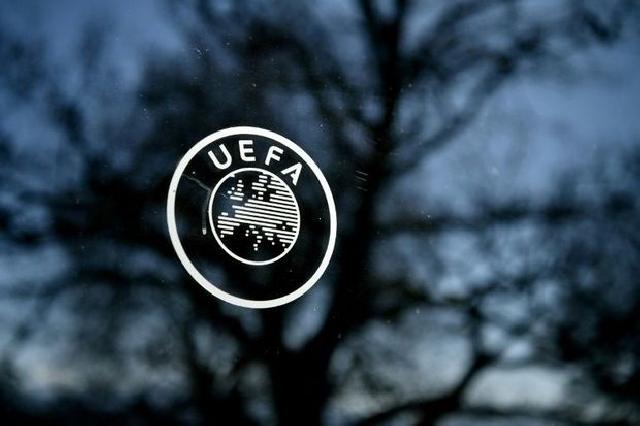 UEFA Corc Floydun ölümünə reaksiya verdi - FOTO
