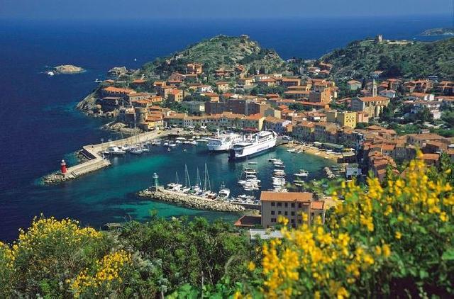 İtaliyanın koronavirussuz adası alimləri heyərtləndirib