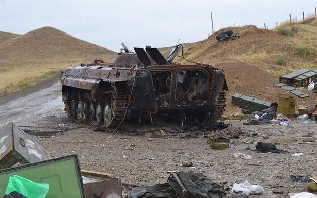 Hərbi-hava qüvvələrimiz Ermənistanın tankları, sığınacaqları və dayaq məntəqələri məhv edib