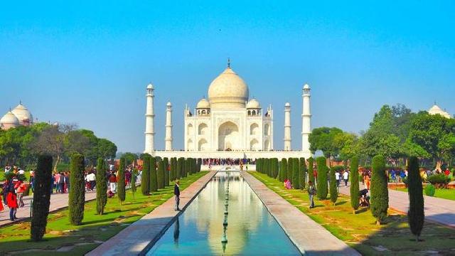 Hindistana turistlərin qəbulunda ŞƏRTLƏR