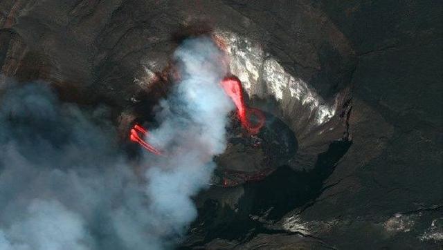 Dünyanın ən böyü vulkanı oyanır