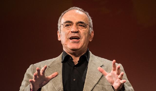 Harri Kasparov Rusiyada “xarici agent” elan edildi