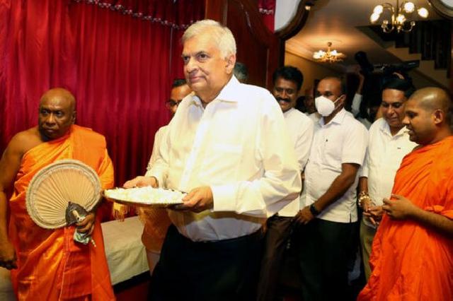 Şri-Lankanın yeni prezidenti seçildi