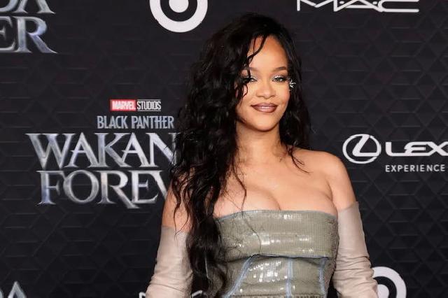 Rihannanın altı il sonra musiqiyə qayıtma səbəbi