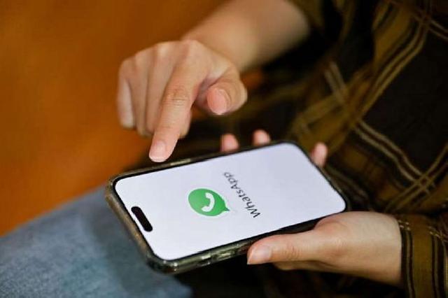 “WhatsApp” “Telegram”ın faydalı funksiyasını özü üçün işə saldı