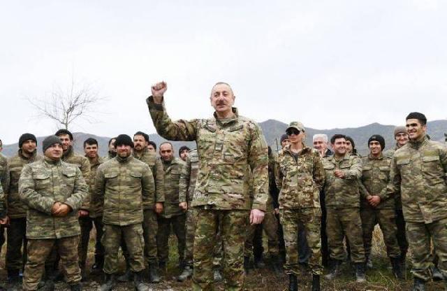 Güclü Ordu, qüdrətli Azərbaycan yaradan Prezident və DƏMİR YUMRUQ