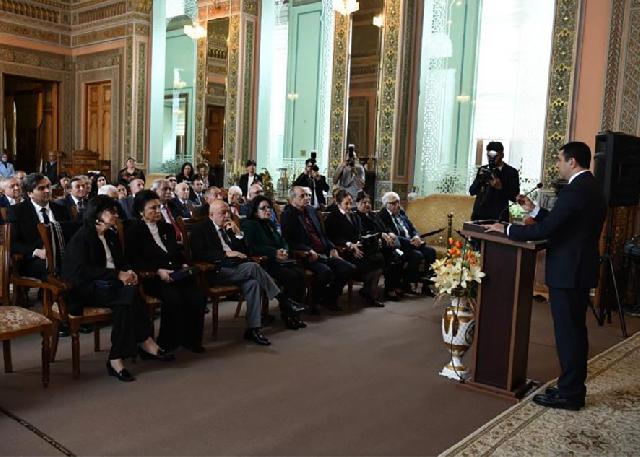 “Heydər Əliyevin 100 illiyi” yubiley medalı təqdim edildi