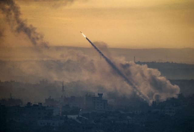 İsrailə 19 mindən çox raket atılıb
