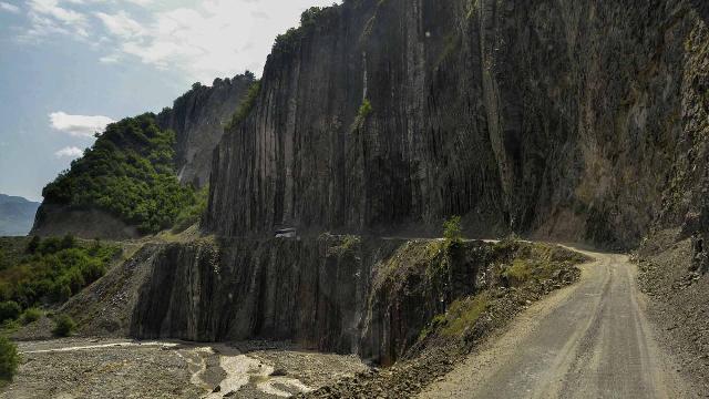 İsmayıllı-Lahıc yolu BAĞLANDI