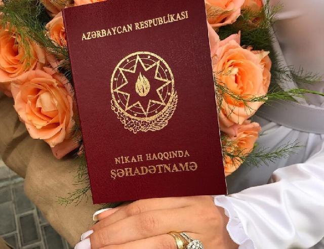 Nikah yaşı ilə bağlı icazə LƏĞV EDİLİR